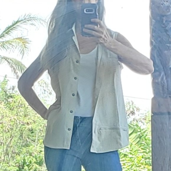 Sleeveless Casual Button Down Shirt by SPORTIF USA - Picture 14 of 14